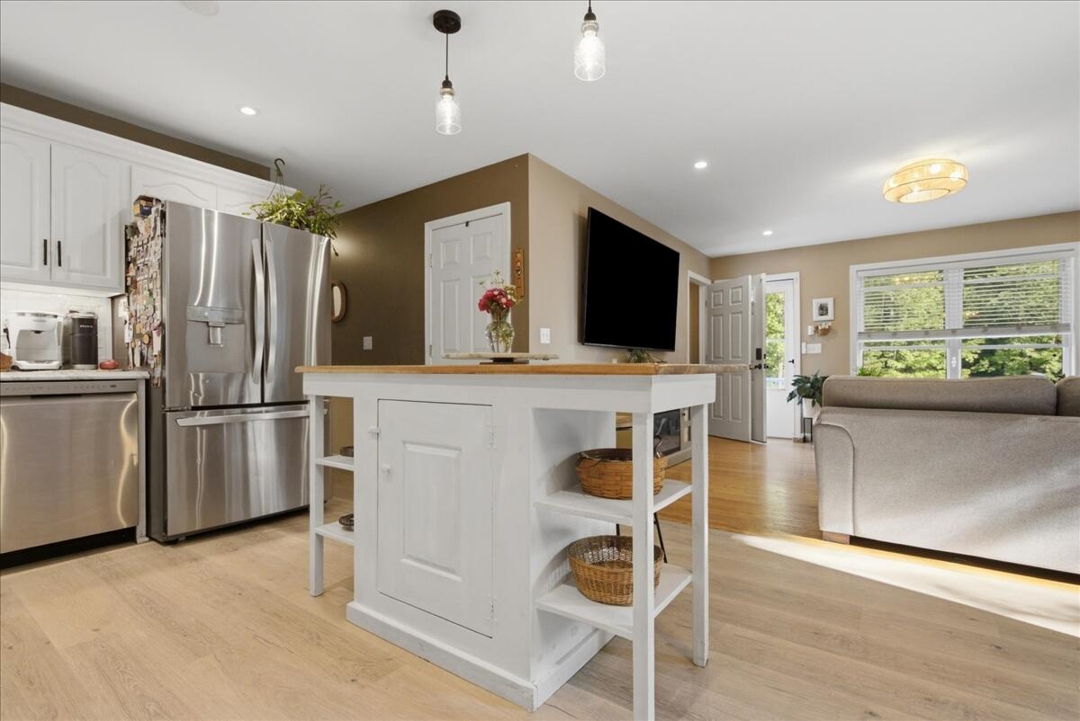 140 Ralph Richardson Road Norway, ME 04268 - Photo 20 of 112 089-Kitchen 04