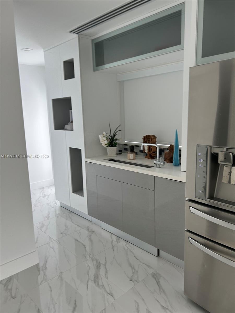 400 Southwest 47th Avenue Miami, FL 33134 - Photo 46 of 55