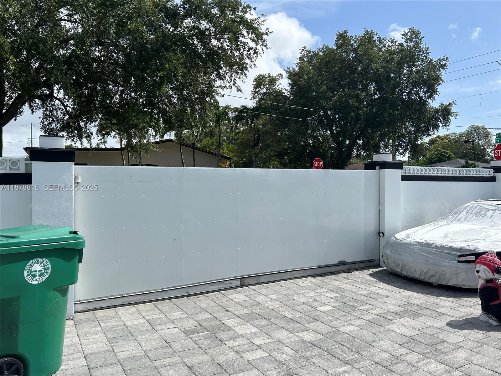 400 Southwest 47th Avenue Miami, FL 33134 - Photo 10 of 55 a view of backyard and utility room