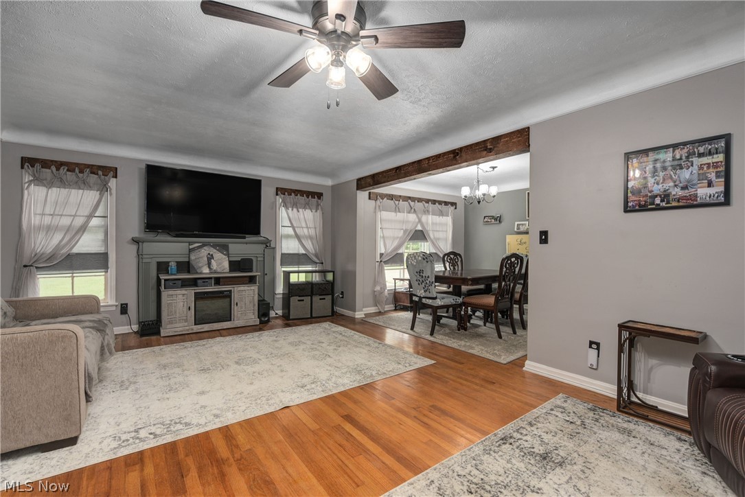 21601 Mastick Road Cleveland, OH 44126 - Photo 8 of 35