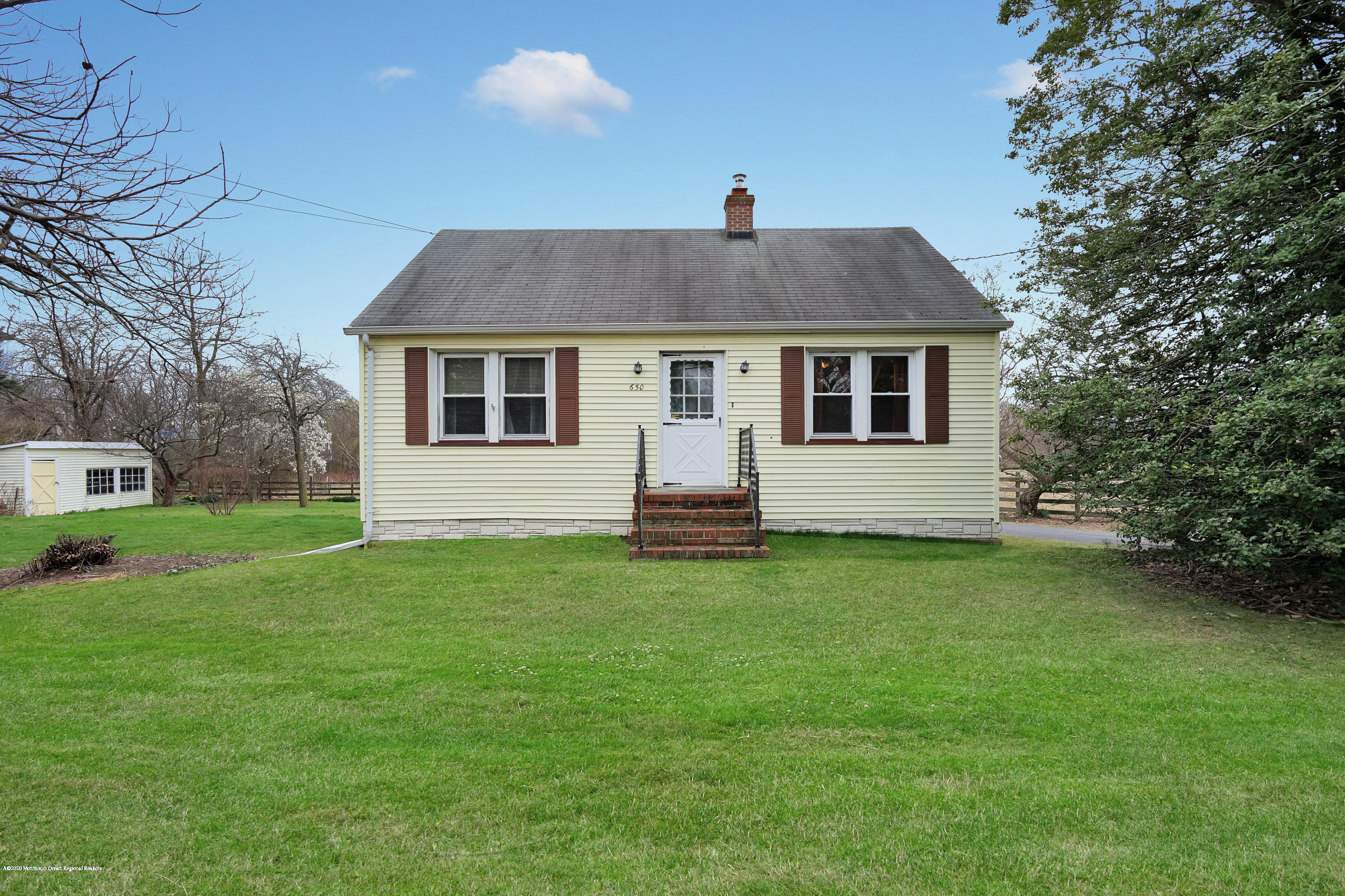 650 Lloyd Road Aberdeen, NJ 07747 - Photo 1 of 20 001_dsc05816_1