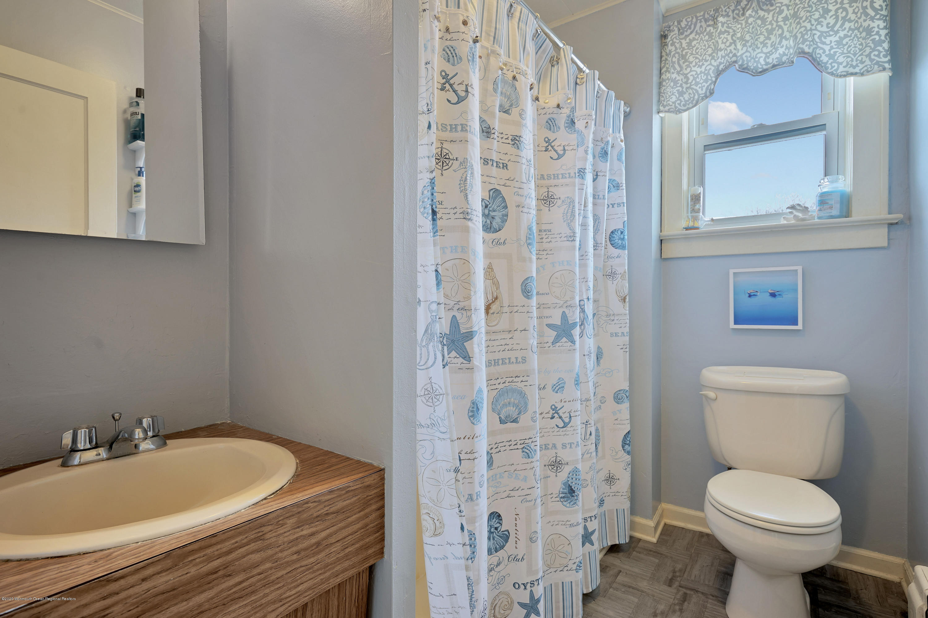 650 Lloyd Road Aberdeen, NJ 07747 - Photo 12 of 20 021_dsc05673