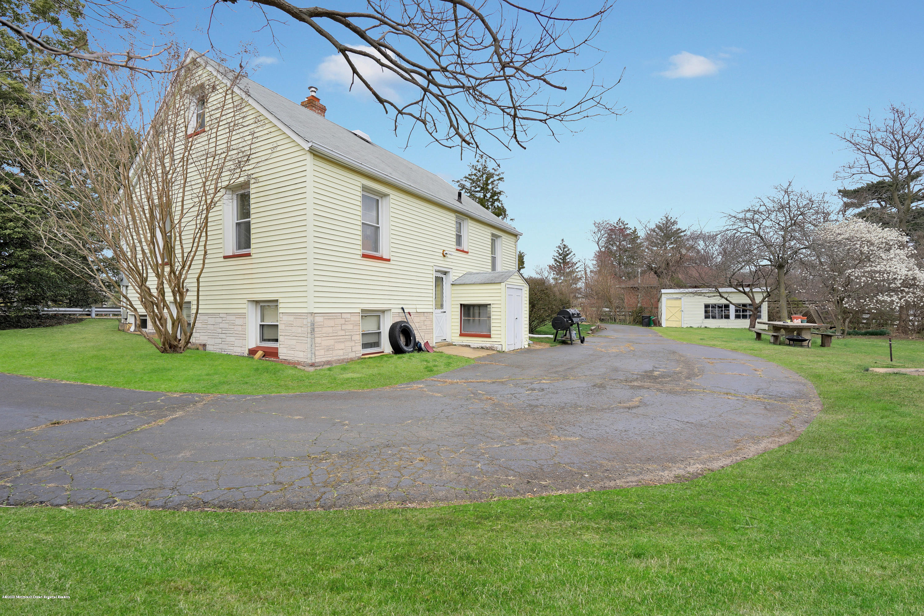 650 Lloyd Road Aberdeen, NJ 07747 - Photo 20 of 20 026_dsc05798_1