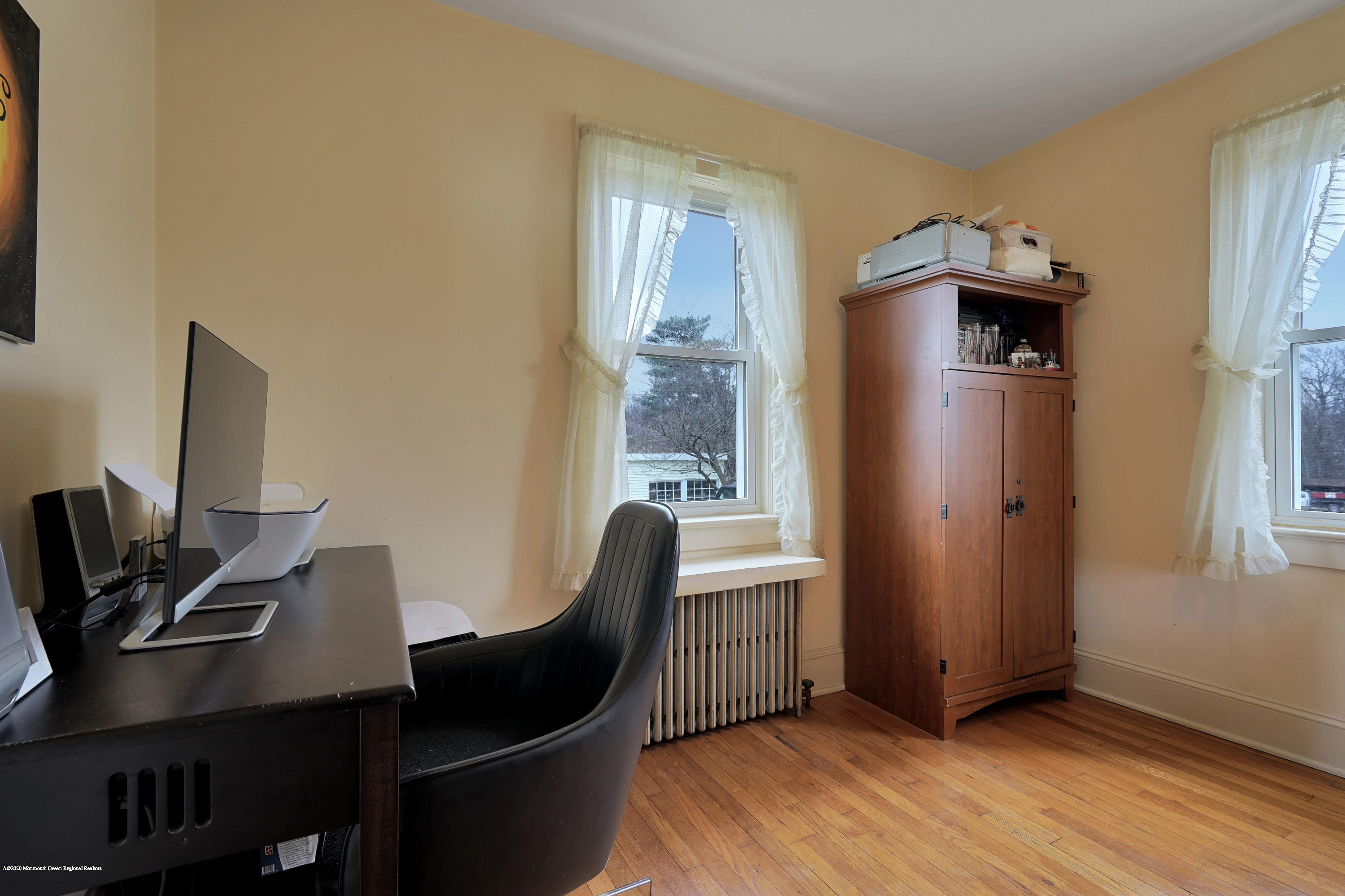 650 Lloyd Road Aberdeen, NJ 07747 - Photo 8 of 20 019_dsc05658