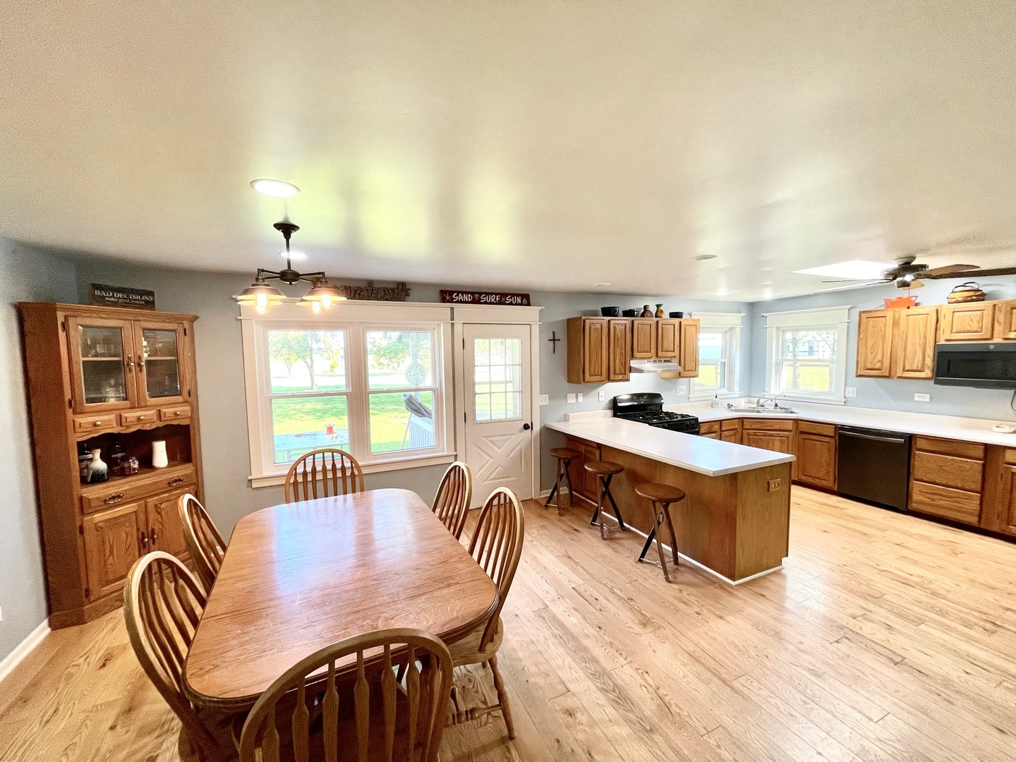 14451 K K B Road Capron, IL 61012 - Photo 12 of 21
