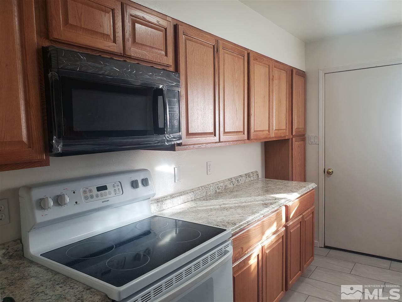 13350 Mt Whitney Street Reno, NV 89506 - Photo 9 of 20 Photo 9