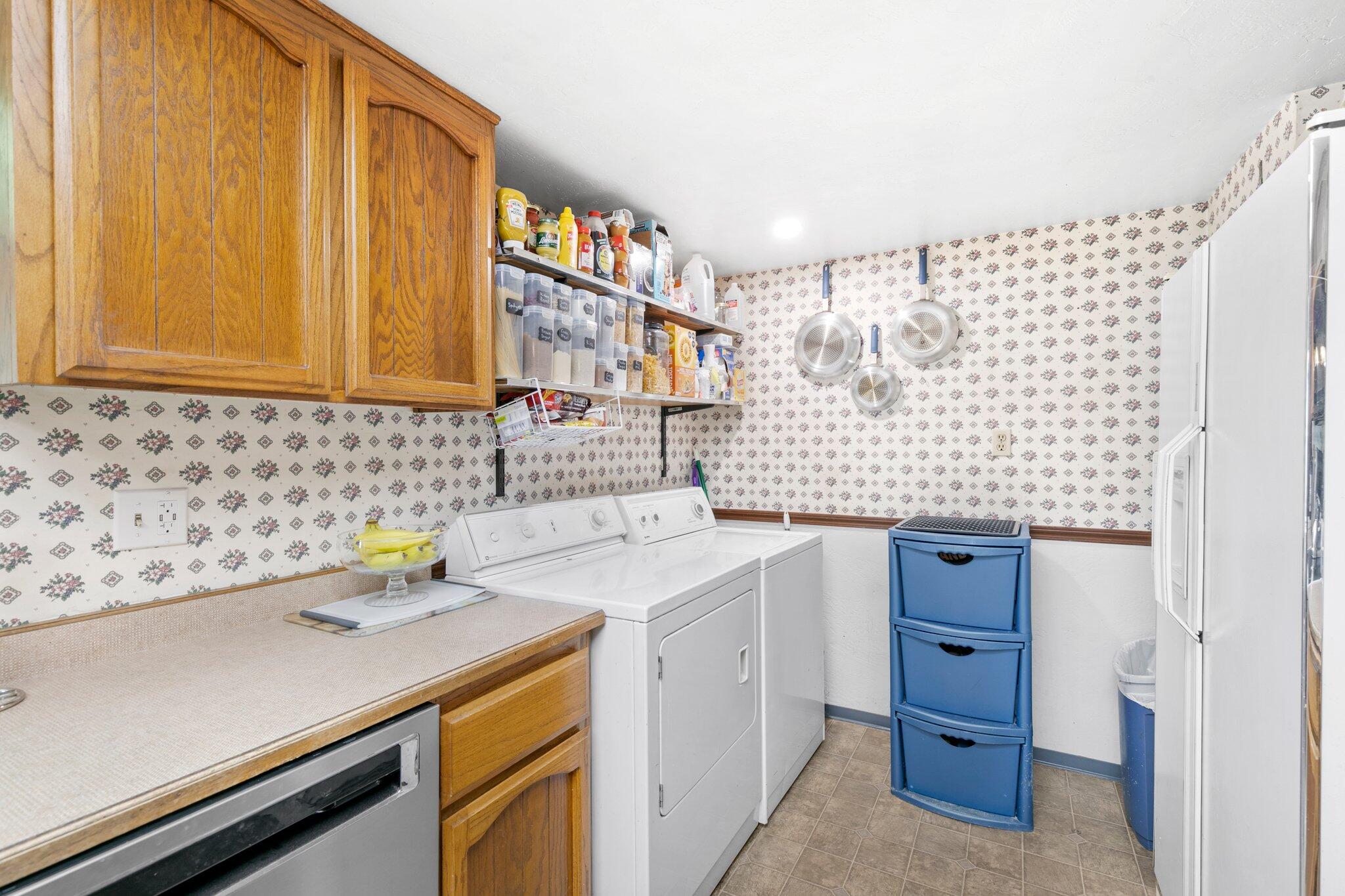 2592 Merriman Road Medford, OR 97501 - Photo 13 of 26 a kitchen with a sink and cabinets