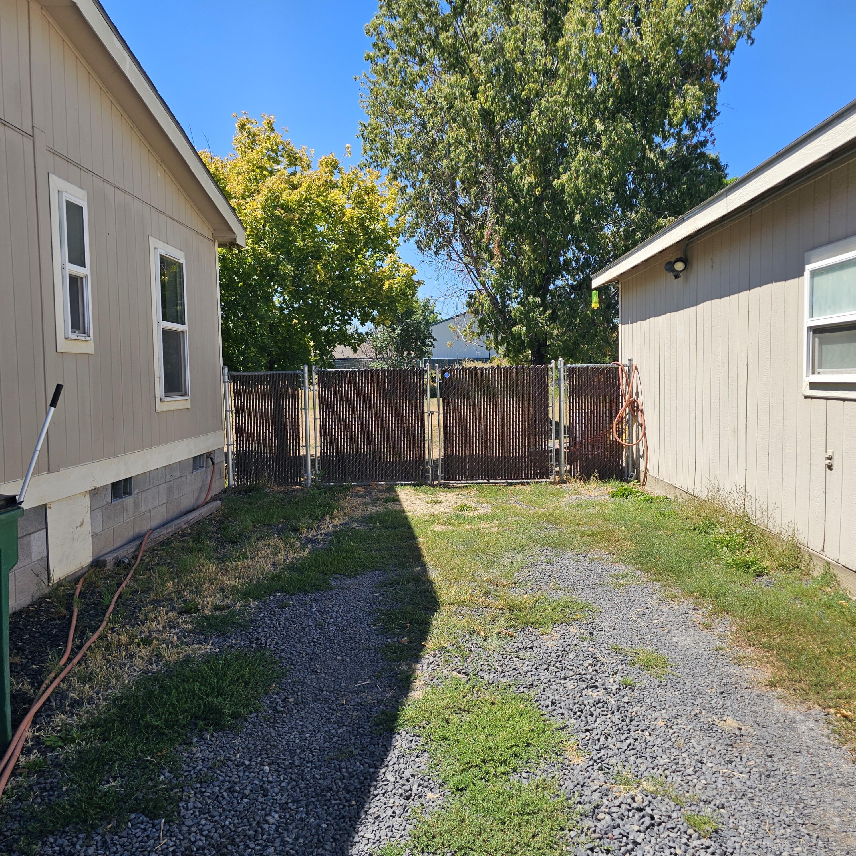 5104 Homedale Road Klamath Falls, OR 97603 - Photo 26 of 38 20250819_134406