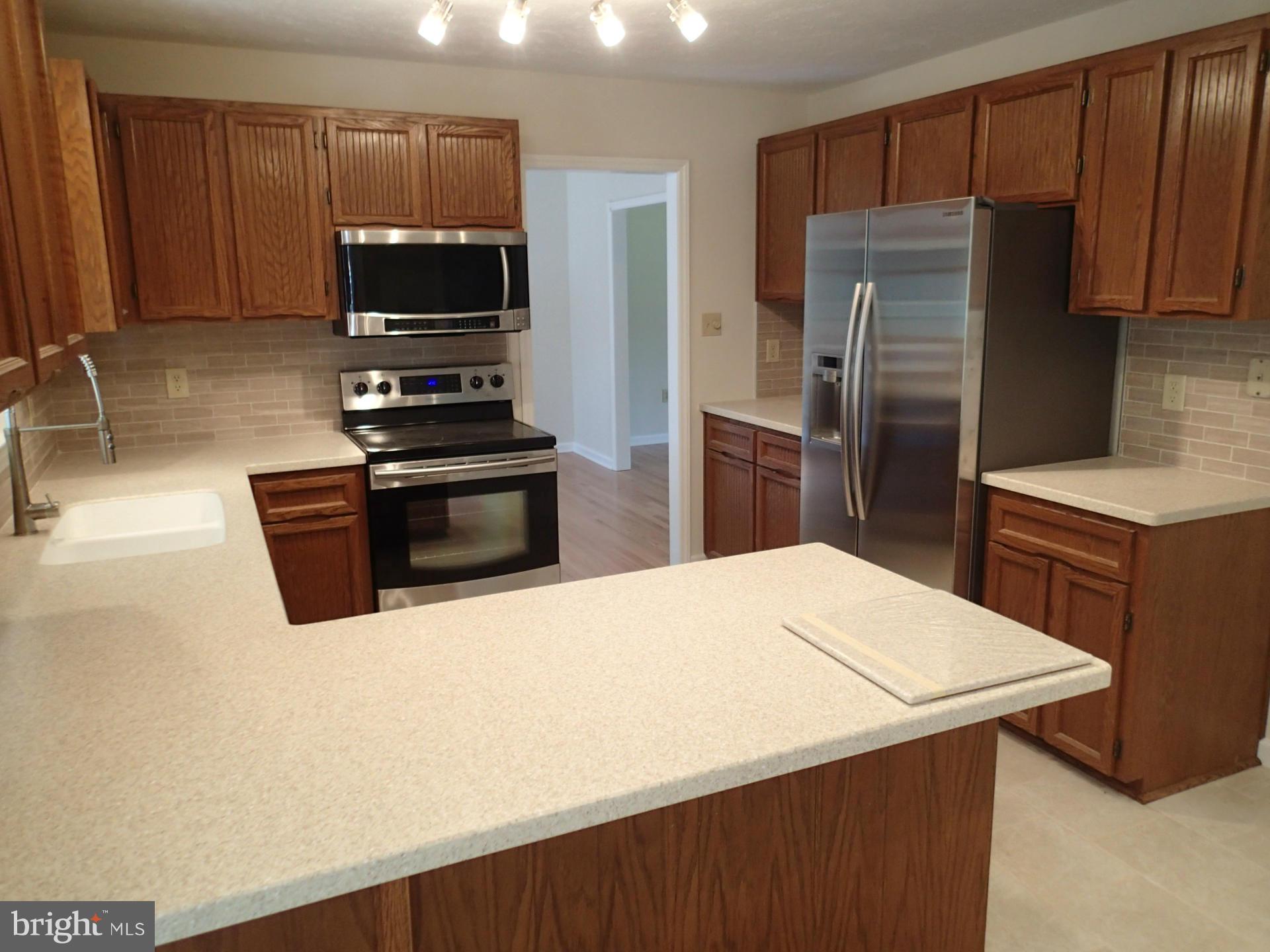 1192 Bowling Green Road Front Royal, VA 22630 - Photo 11 of 30 Kitchen