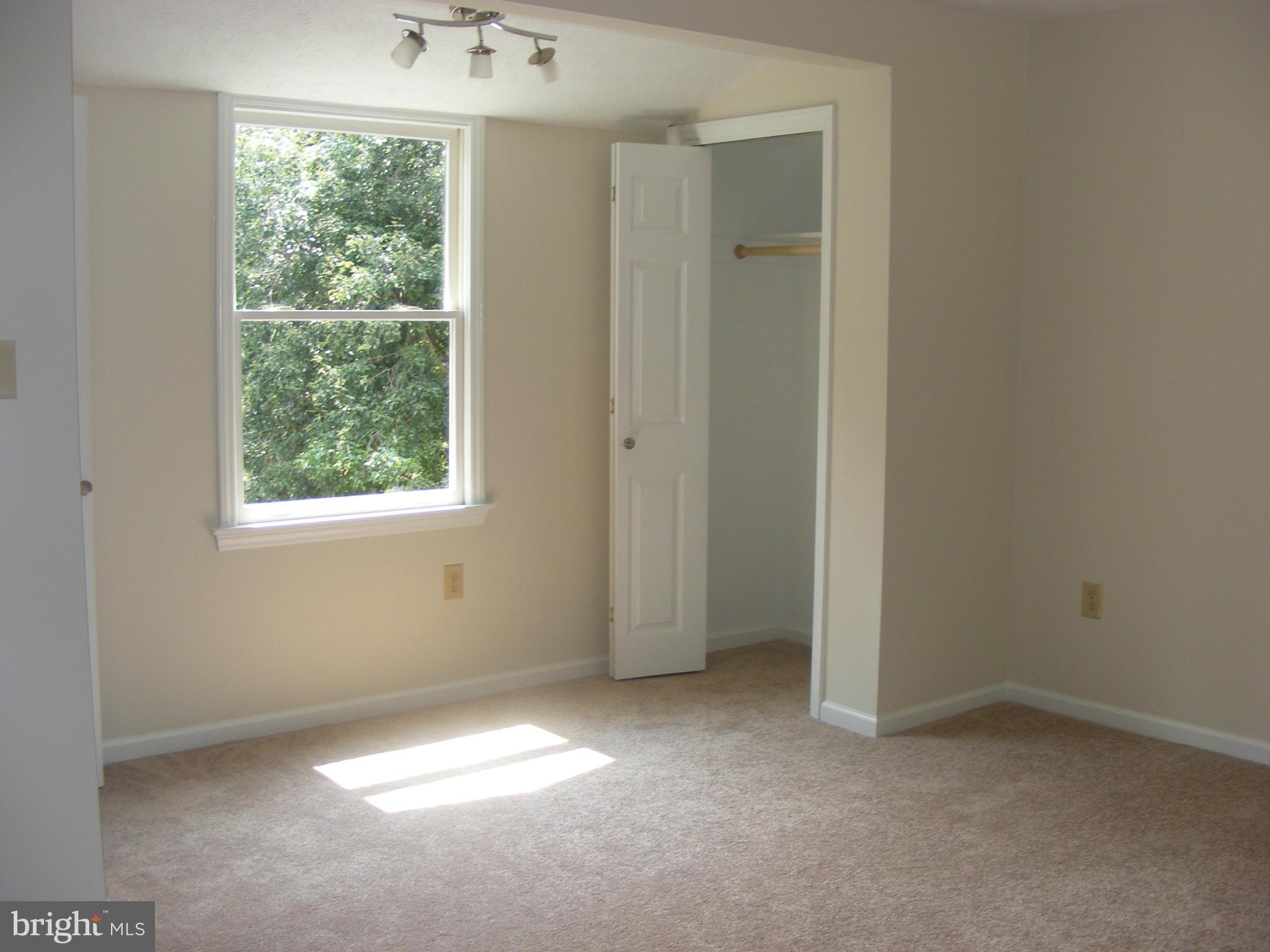 1192 Bowling Green Road Front Royal, VA 22630 - Photo 16 of 30 Bedroom (Master)