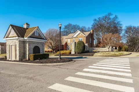 $749,900 | 105 Windstar Bay Boulevard, Hendersonville, TN 37075