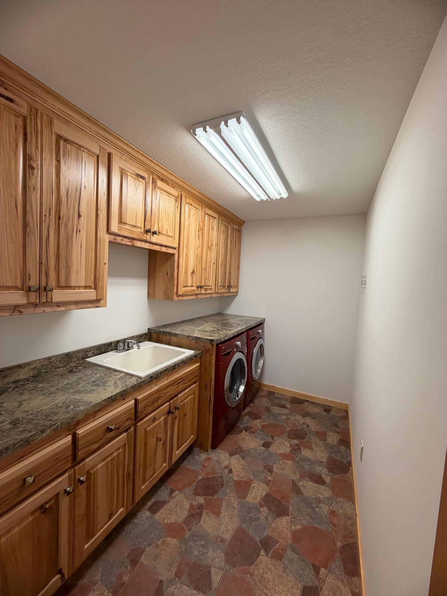 1377 Riverside Drive Northwest Baudette, MN 56623 - Photo 44 of 54