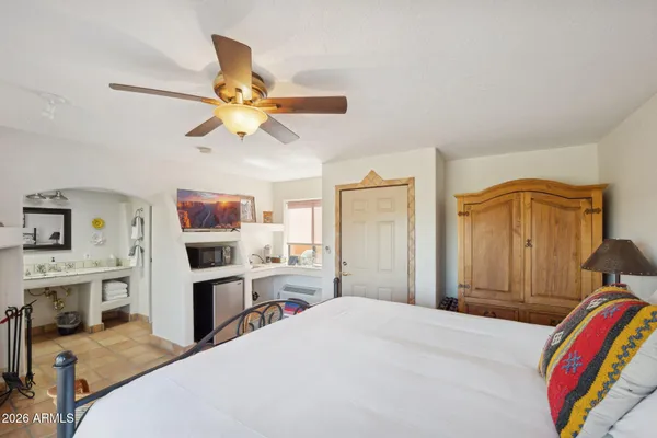 $1,895,000 | 40205 North 26th Street, Cave Creek, AZ 85331