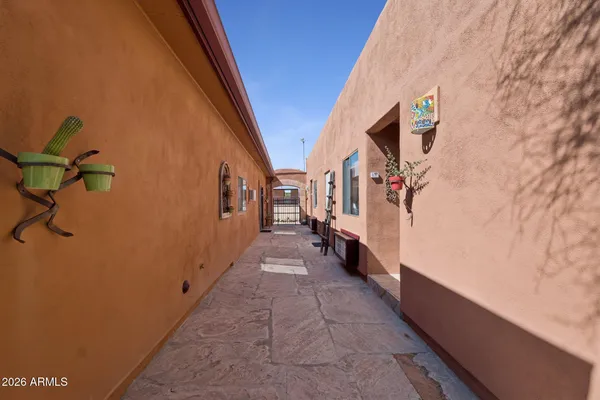 $1,895,000 | 40205 North 26th Street, Cave Creek, AZ 85331