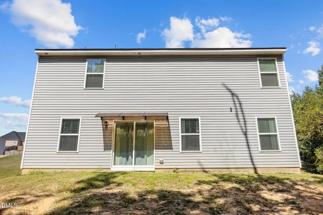 $349,500 | 605 New Castle Lane, Spring Lake, NC 28390