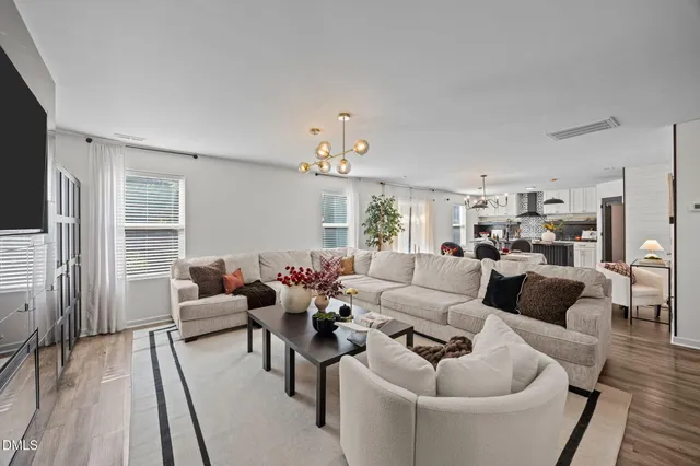 $349,500 | 605 New Castle Lane, Spring Lake, NC 28390