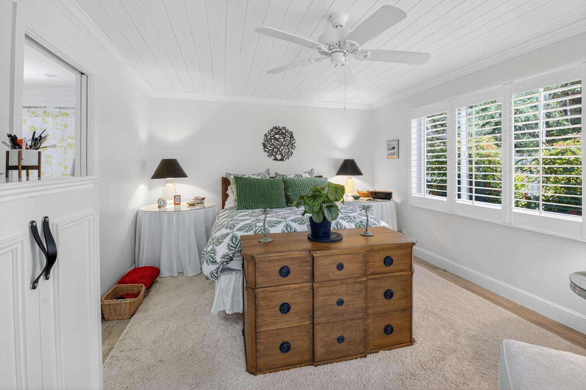 2702 Southwest 6th Street Boynton Beach, FL 33435 - Photo 19 of 49 a living room with furniture