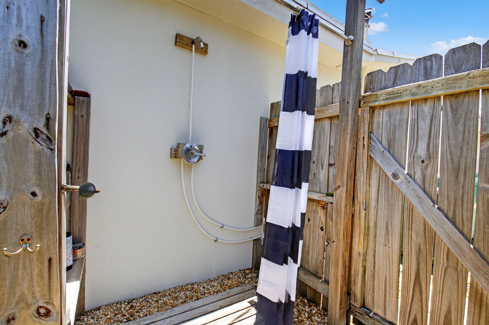 2702 Southwest 6th Street Boynton Beach, FL 33435 - Photo 35 of 49 a bathroom with a shower