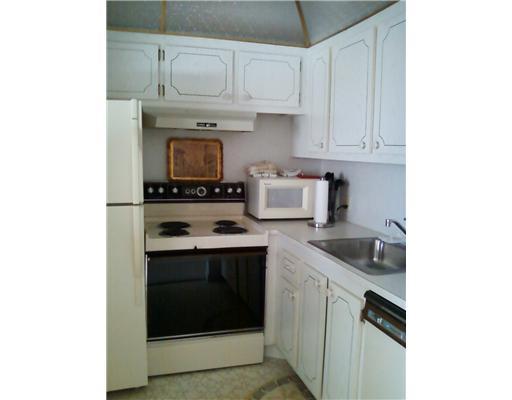 156 Preston F, Unit 1560 Boca Raton, FL 33434 - Photo 2 of 6 Additional Photo