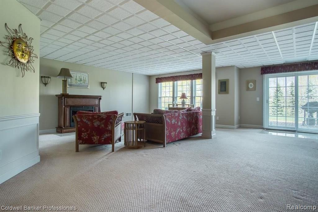 5251 Belmonte Drive, Unit 35 Rochester, MI 48306 - Photo 21 of 29