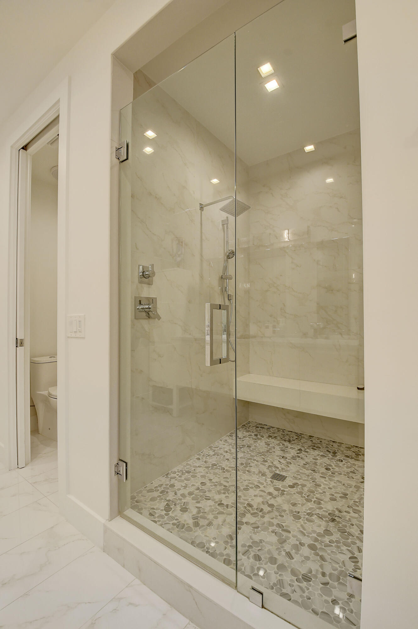 21175 Clubside Drive, Unit D Boca Raton, FL 33434 - Photo 13 of 28 Primary Bathroom