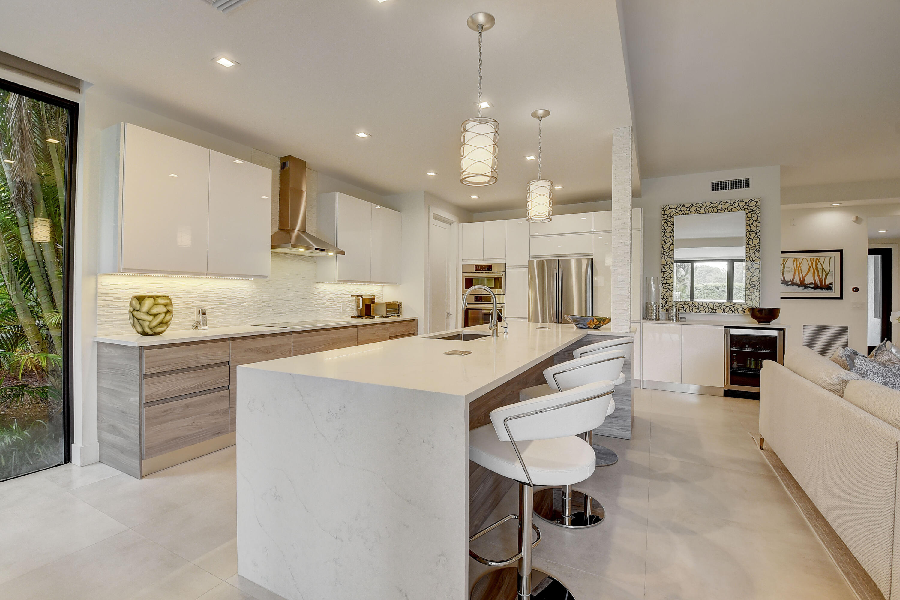 21175 Clubside Drive, Unit D Boca Raton, FL 33434 - Photo 3 of 28 Kitchen