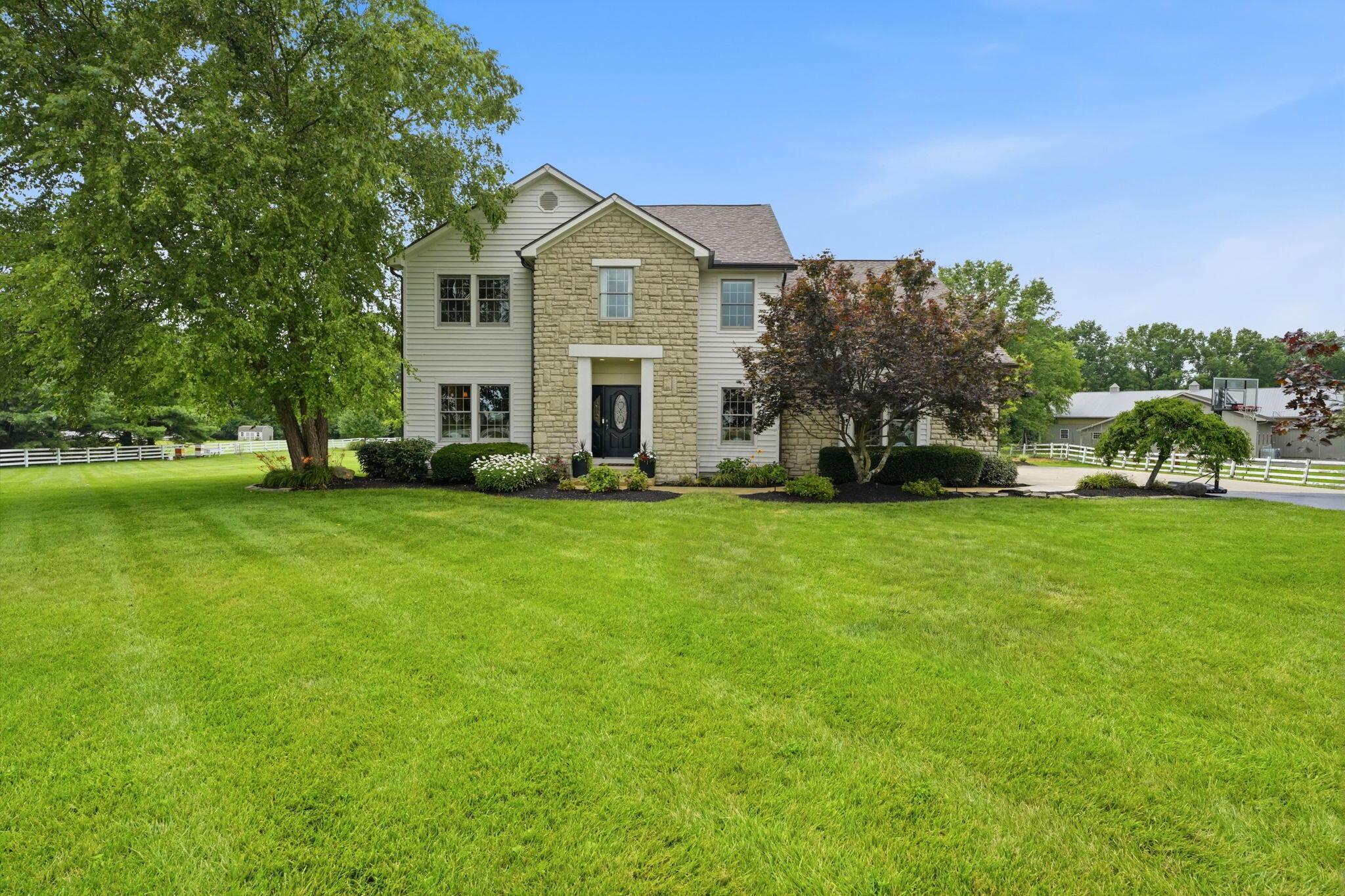 1835 Dixon Road Southwest Blacklick, OH 43004 - Photo 1 of 113 117-web-or-mls-1835-dixon-rd-sw