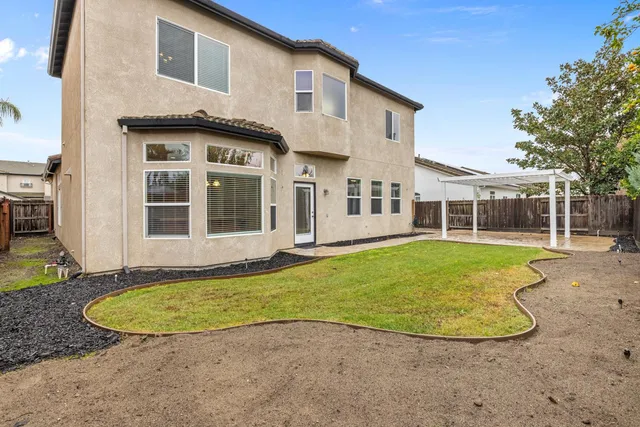 $768,000 | 1823 Piedmont Drive, Manteca, CA 95336