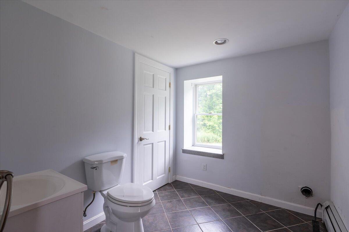 305-317 Augusta Road Washington, ME 04574 - Photo 20 of 52 317 & 305 Augusta Rd, Washington