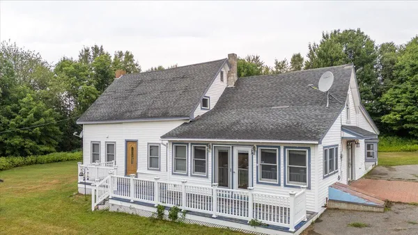 $528,000 | 305-317 Augusta Road, Washington, ME 04574