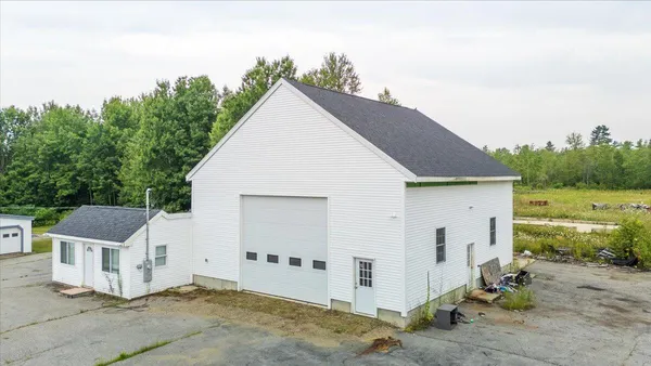 $528,000 | 305-317 Augusta Road, Washington, ME 04574