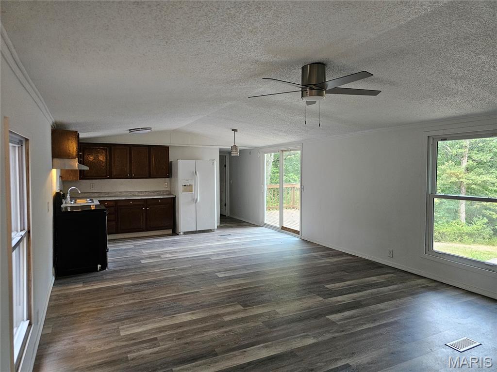 4578 North Virginia Mines Road St. Clair, MO 63077 - Photo 5 of 9