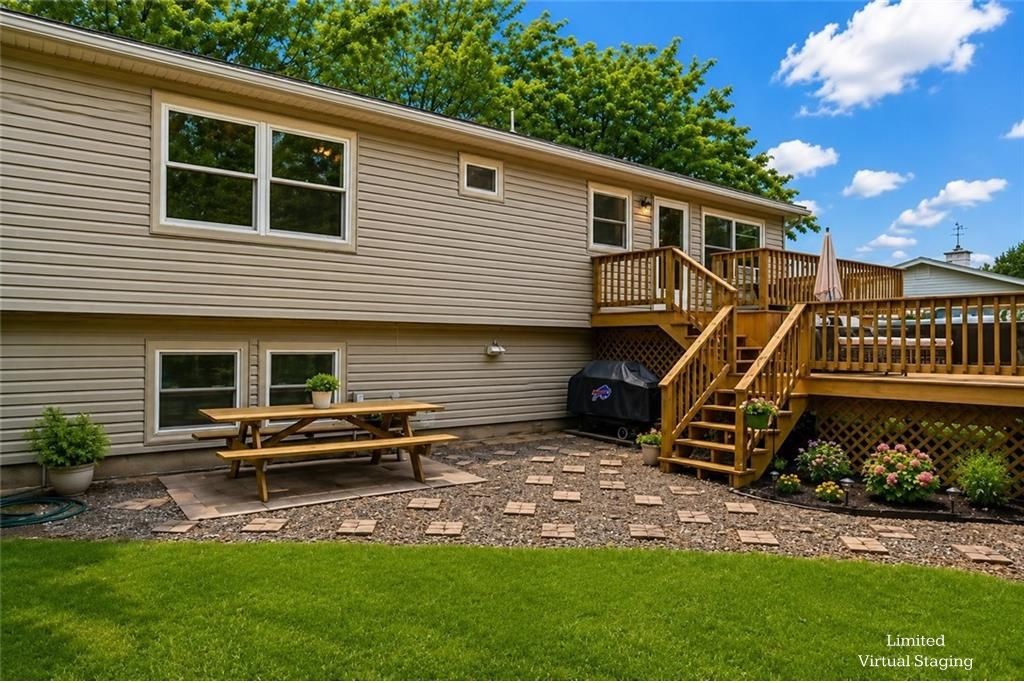 27 Van Rensselear Street Seneca Falls, NY 13148 - Photo 34 of 46