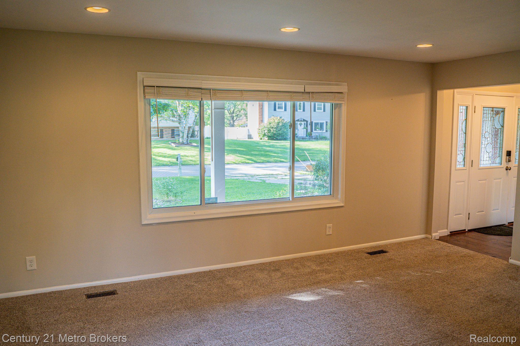 5339 North Georgetown Road Grand Blanc, MI 48439 - Photo 8 of 23 Gallery Image 8