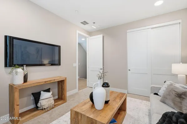 $2,775 | 850 North 8th Avenue, Unit 12, Phoenix, AZ 85007