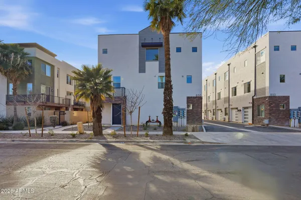 $2,775 | 850 North 8th Avenue, Unit 12, Phoenix, AZ 85007