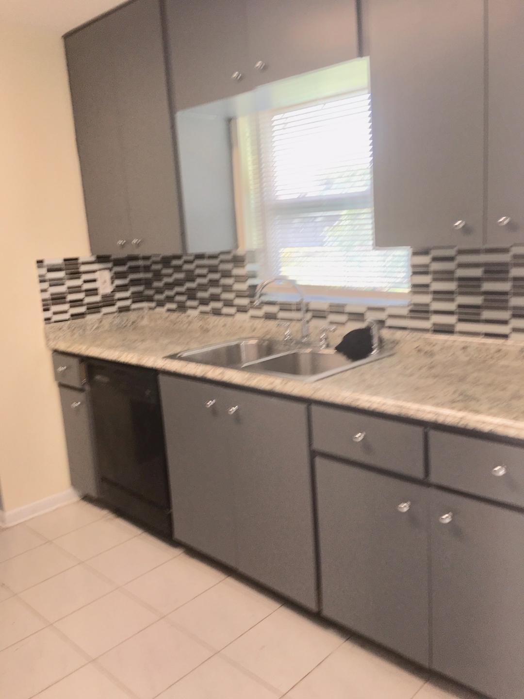 1647 West 17th Street Riviera Beach, FL 33404 - Photo 5 of 15 1647 17 KIT 1