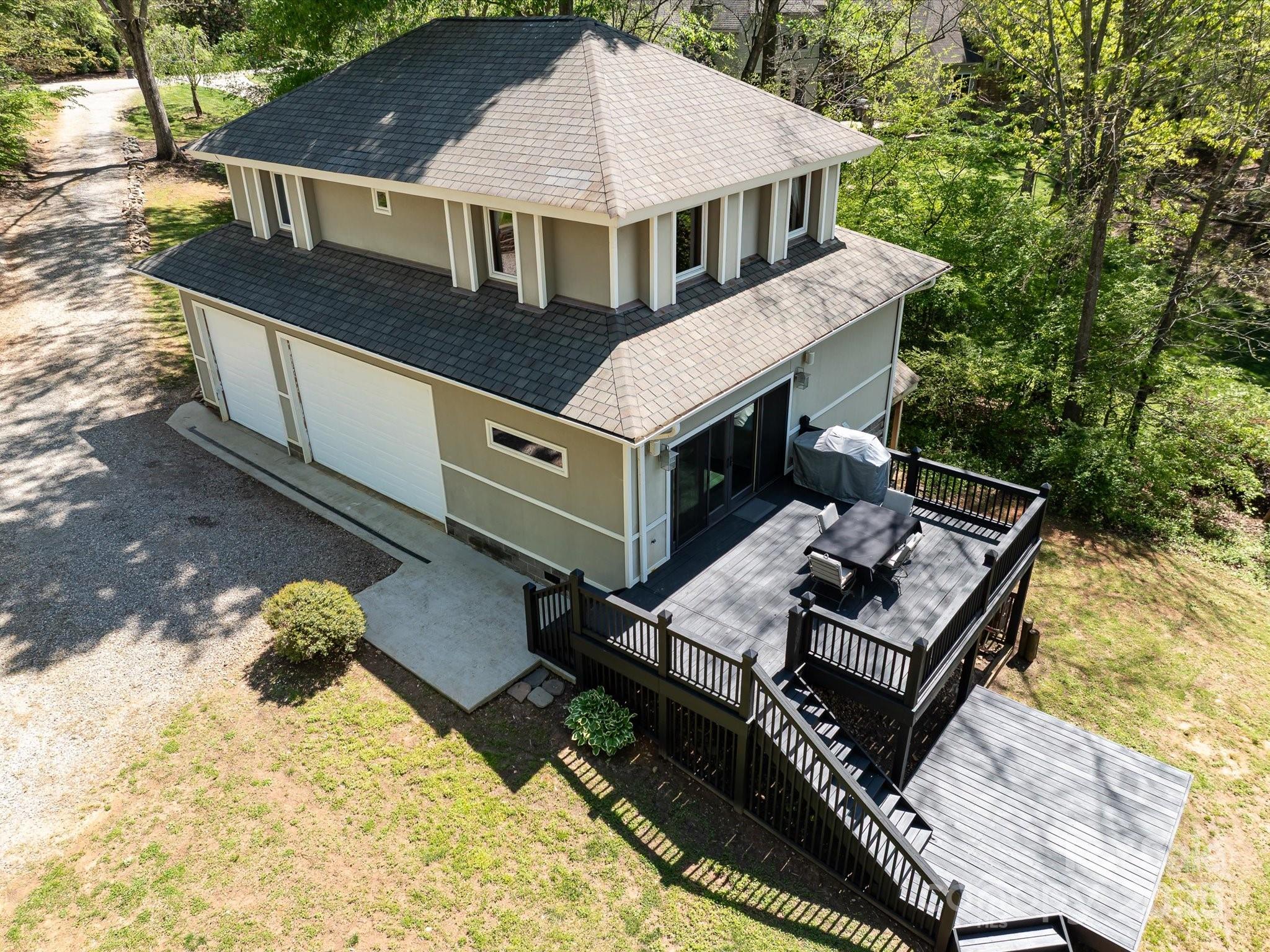 1395 Roundstone Road Sherrills Ford, NC 28673 - Photo 5 of 48 Gallery Image 5