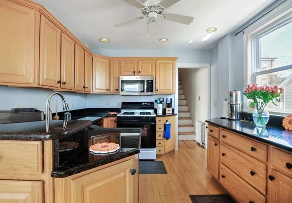 $759,900 | 12 L Street, Hull, MA 02045