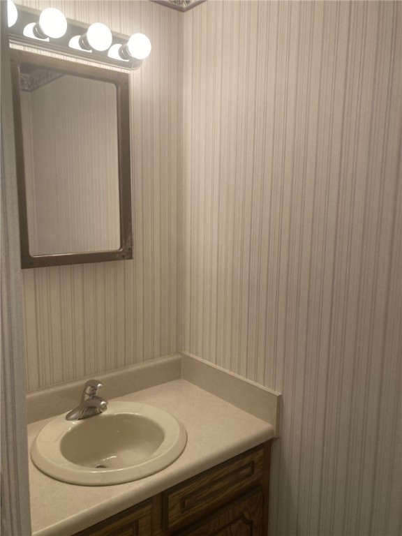 304 Tillotson Road Anderson, SC 29621 - Photo 19 of 29 MSBRM Vanity