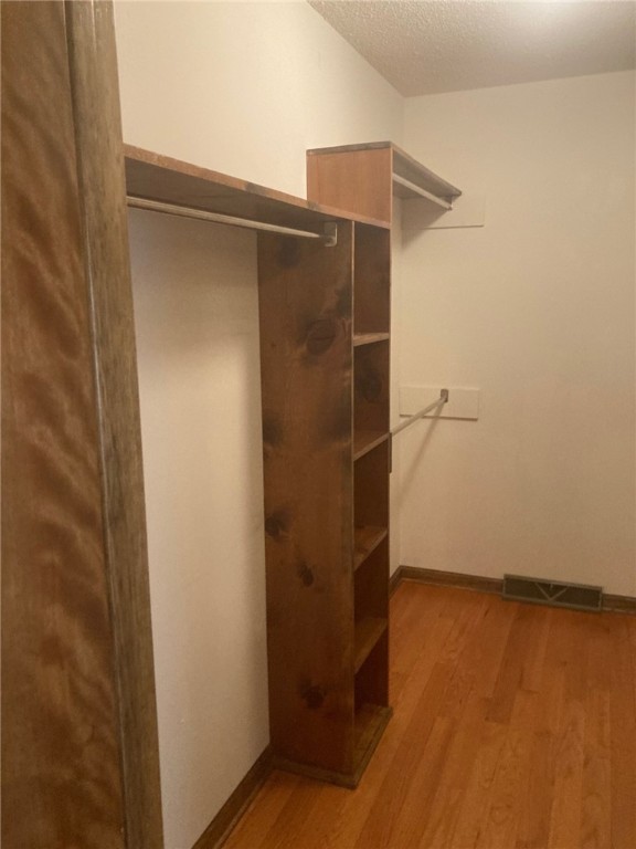 304 Tillotson Road Anderson, SC 29621 - Photo 28 of 29 MSBRM Closet L side