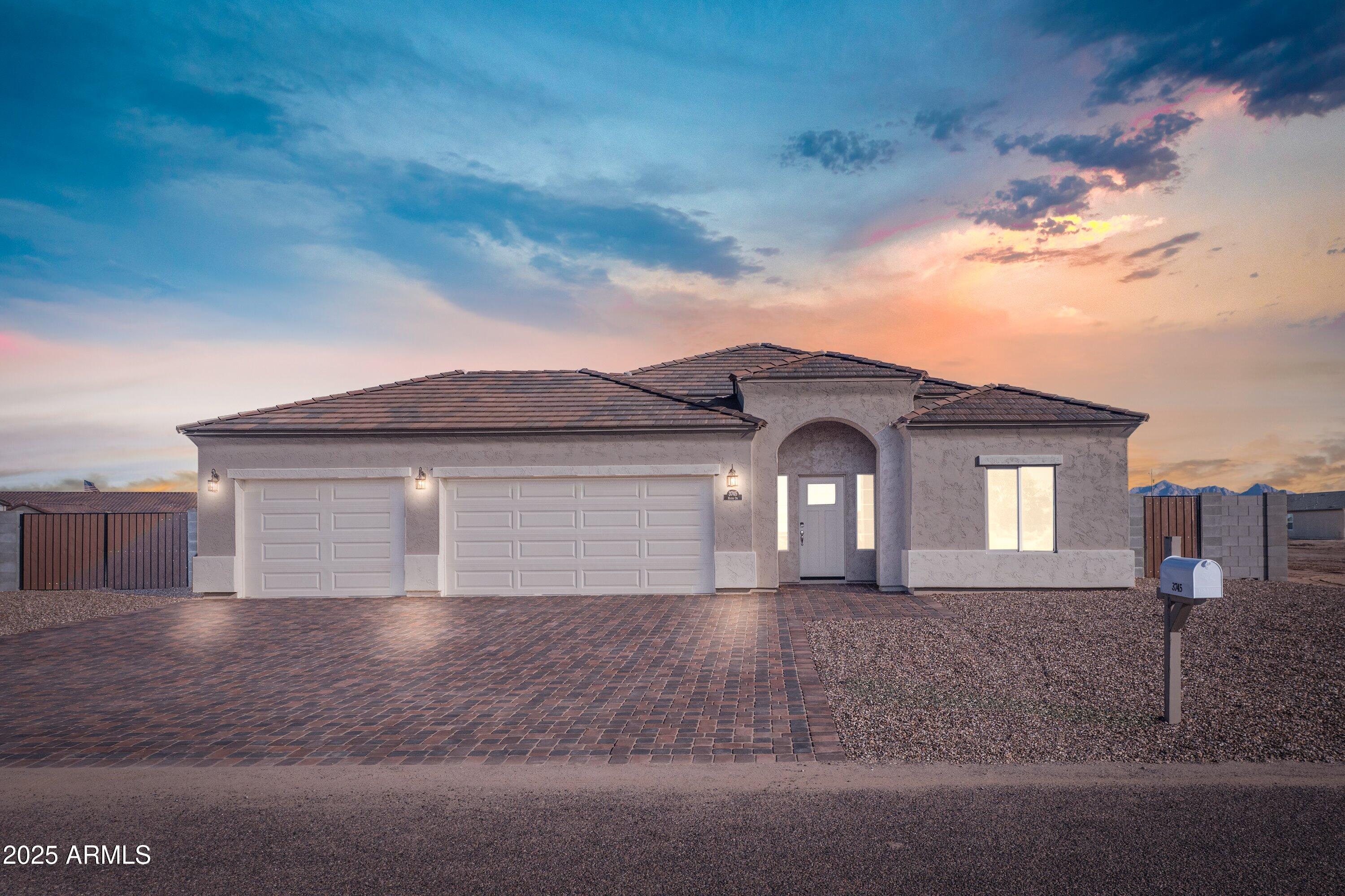 3955 North Maya Road Eloy, AZ 85131 - Photo 1 of 30