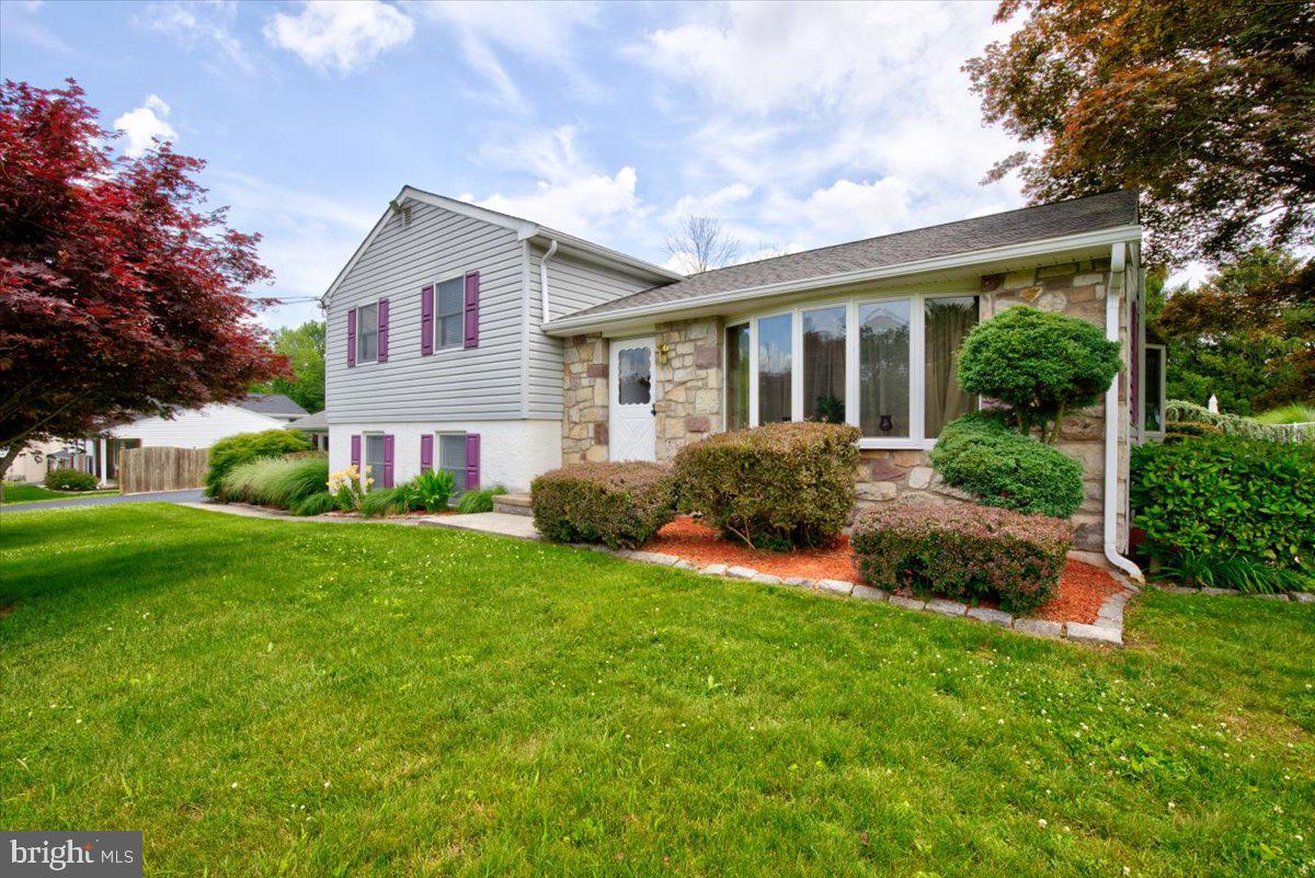 1220 South Rapps Dam Road Phoenixville, PA 19460 - Photo 1 of 44 Welcome home!