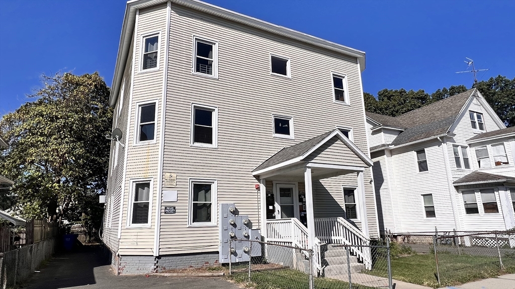 106 Malden Street Springfield, MA 01108 - Photo 1 of 28 Gallery Image 1