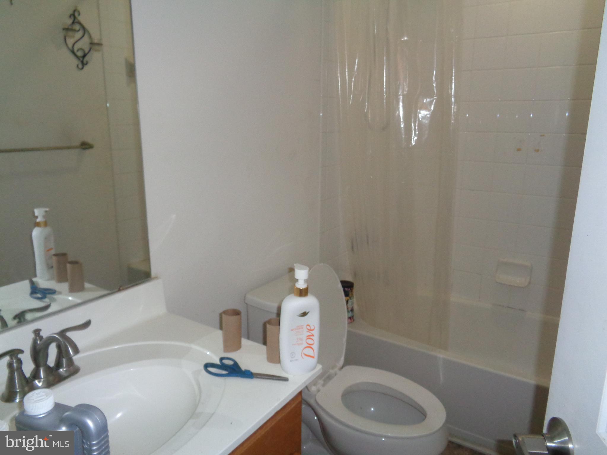 61 Old Cedarbrook Road Wyncote, PA 19095 - Photo 15 of 23 hall bath