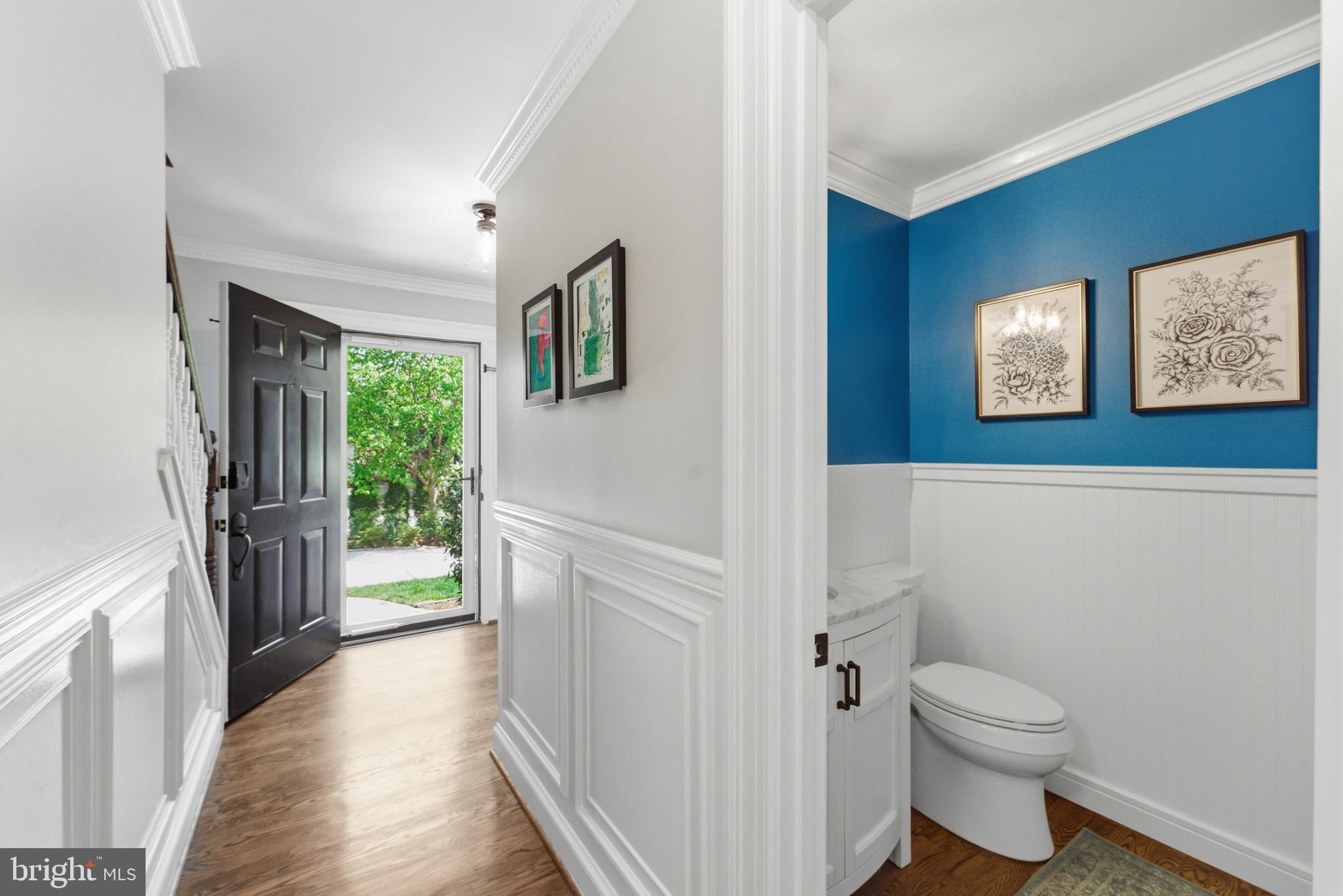 6445 Linway Terrace McLean, VA 22101 - Photo 24 of 46 a bathroom with a toilet sink and tub