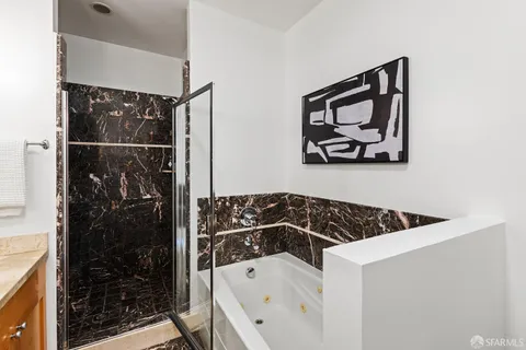 $1,249,000 | 199 Tiffany Avenue, Unit 406, San Francisco, CA 94110