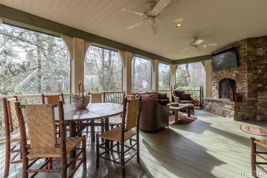 71 Arrowhead Cottage Road Cashiers, NC 28717 - Photo 17 of 27 Gallery Image 17