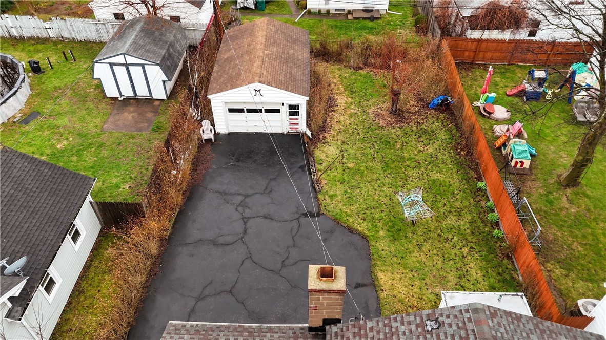 39 Standish Road Greece, NY 14626 - Photo 3 of 16