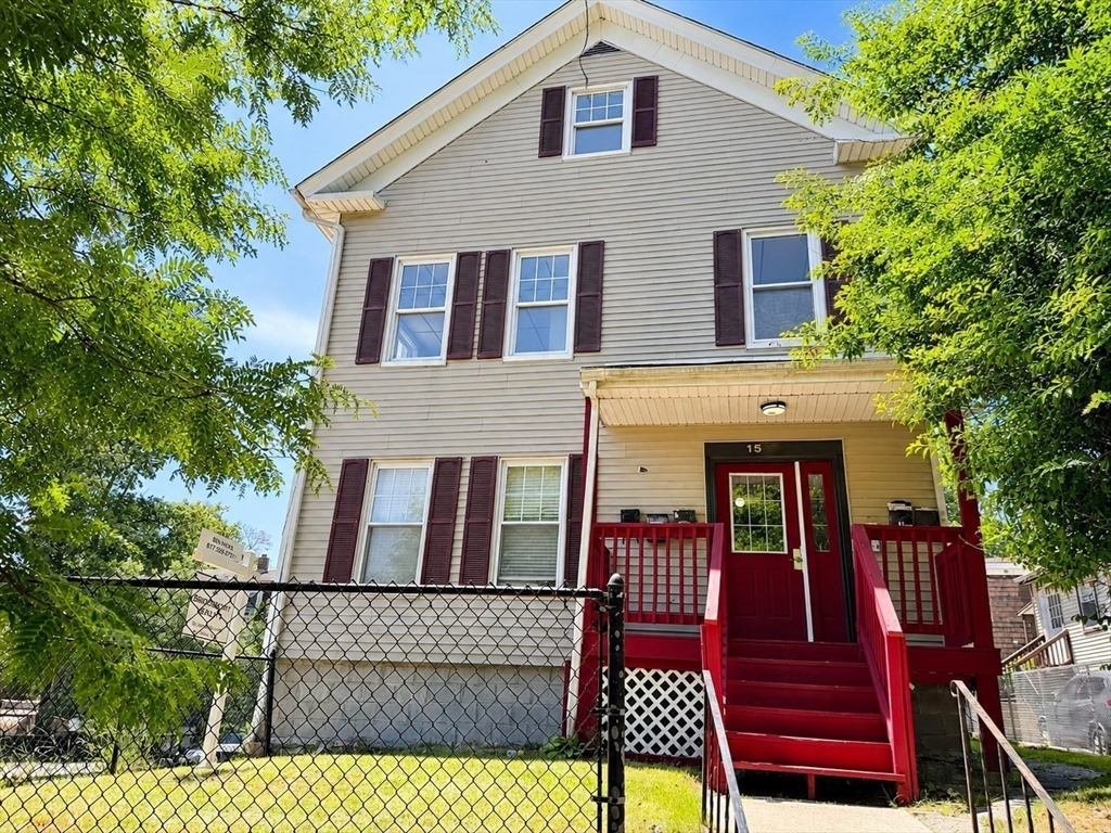 15 May Street Worcester, MA 01610 - Photo 2 of 20